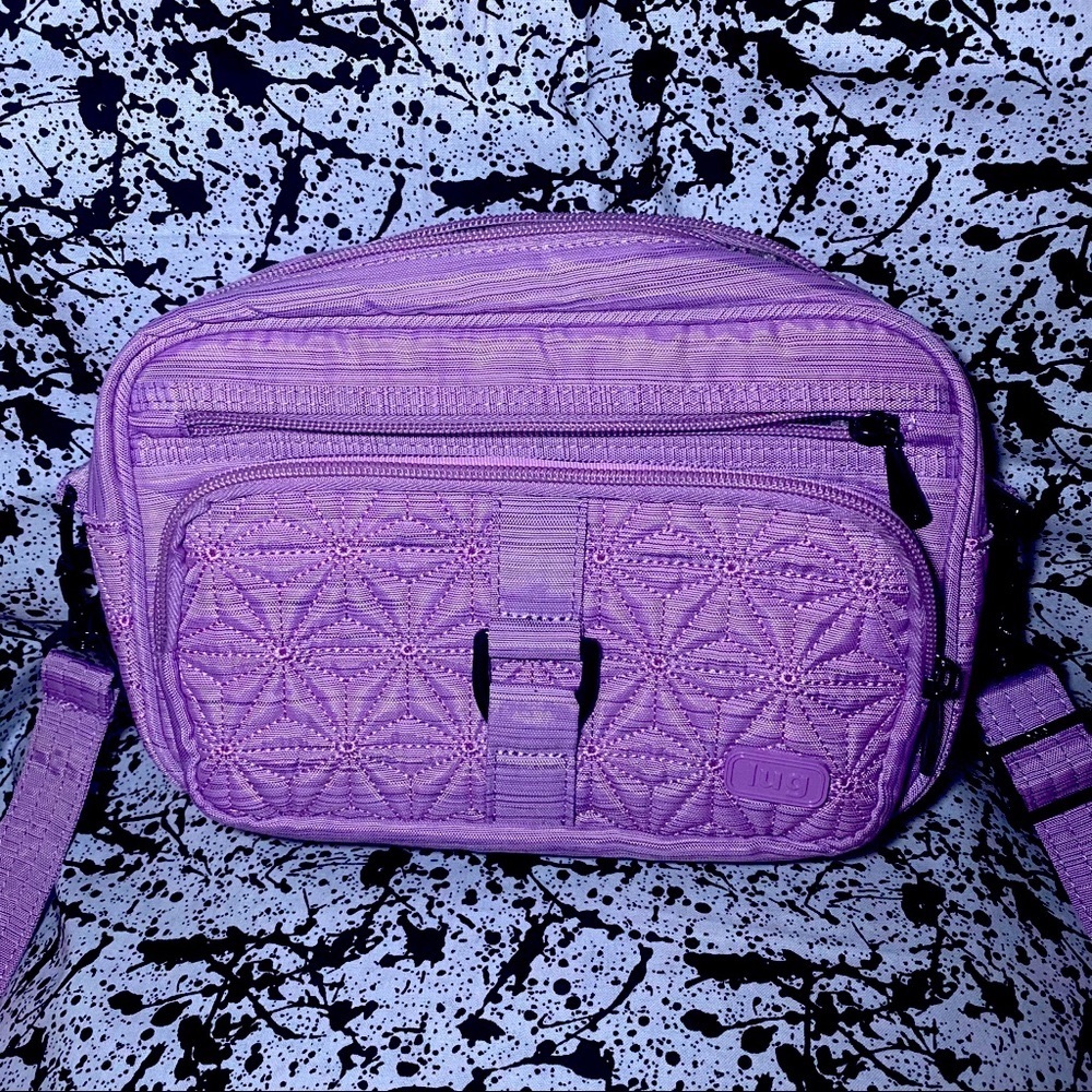 Lug crossbody “Carousel” lilac